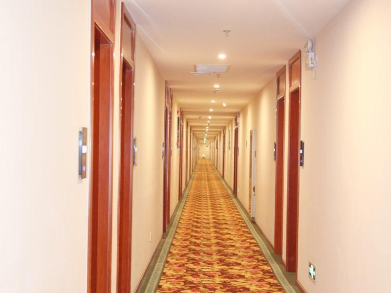 Greentree Alliance Yichang East Yichang Station Hotel Экстерьер фото