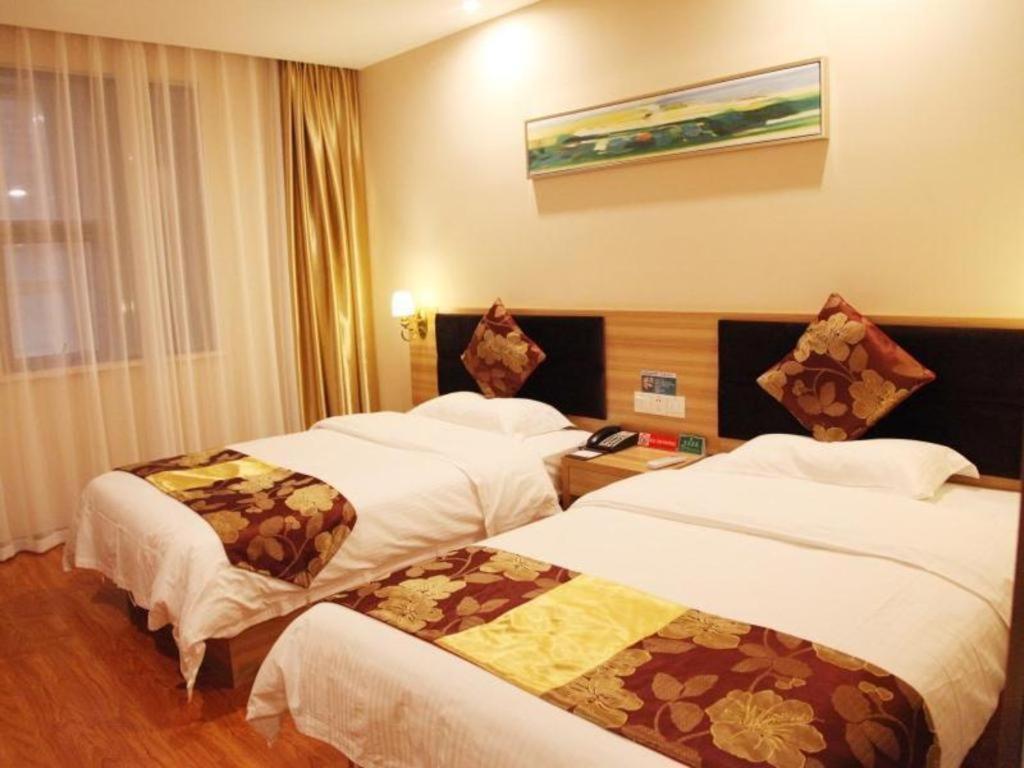 Greentree Alliance Yichang East Yichang Station Hotel Экстерьер фото