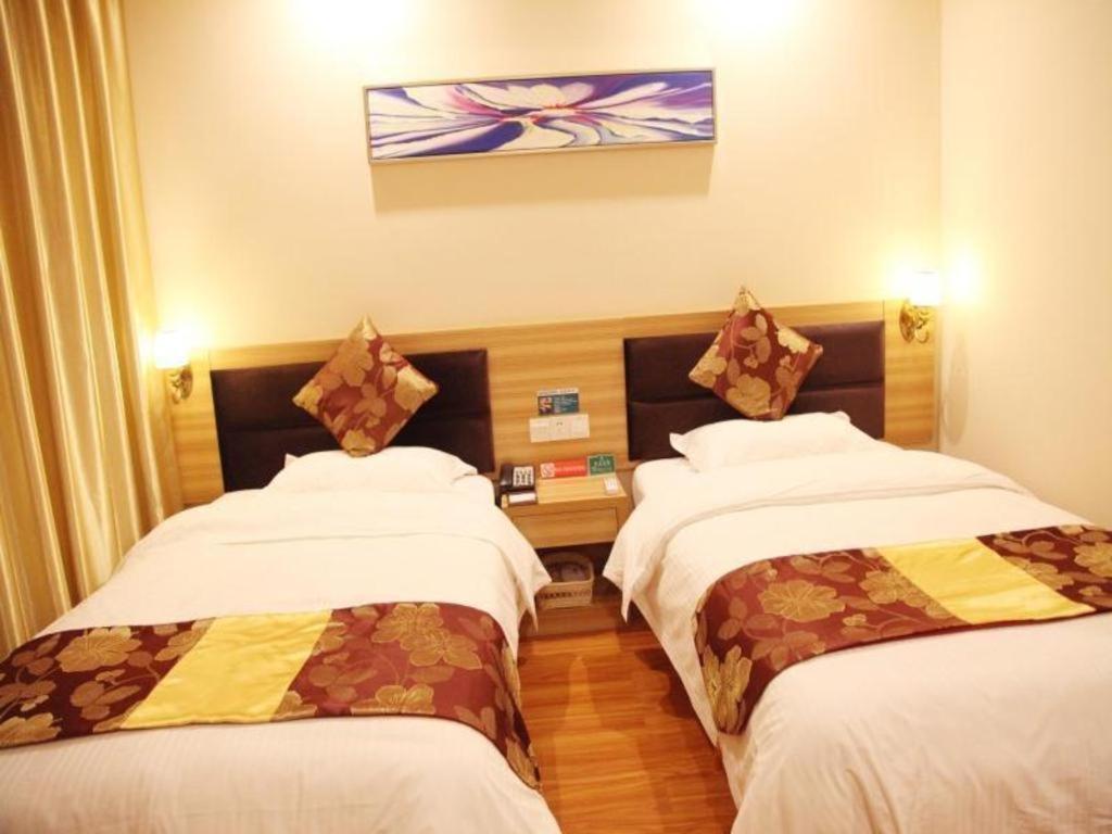 Greentree Alliance Yichang East Yichang Station Hotel Экстерьер фото