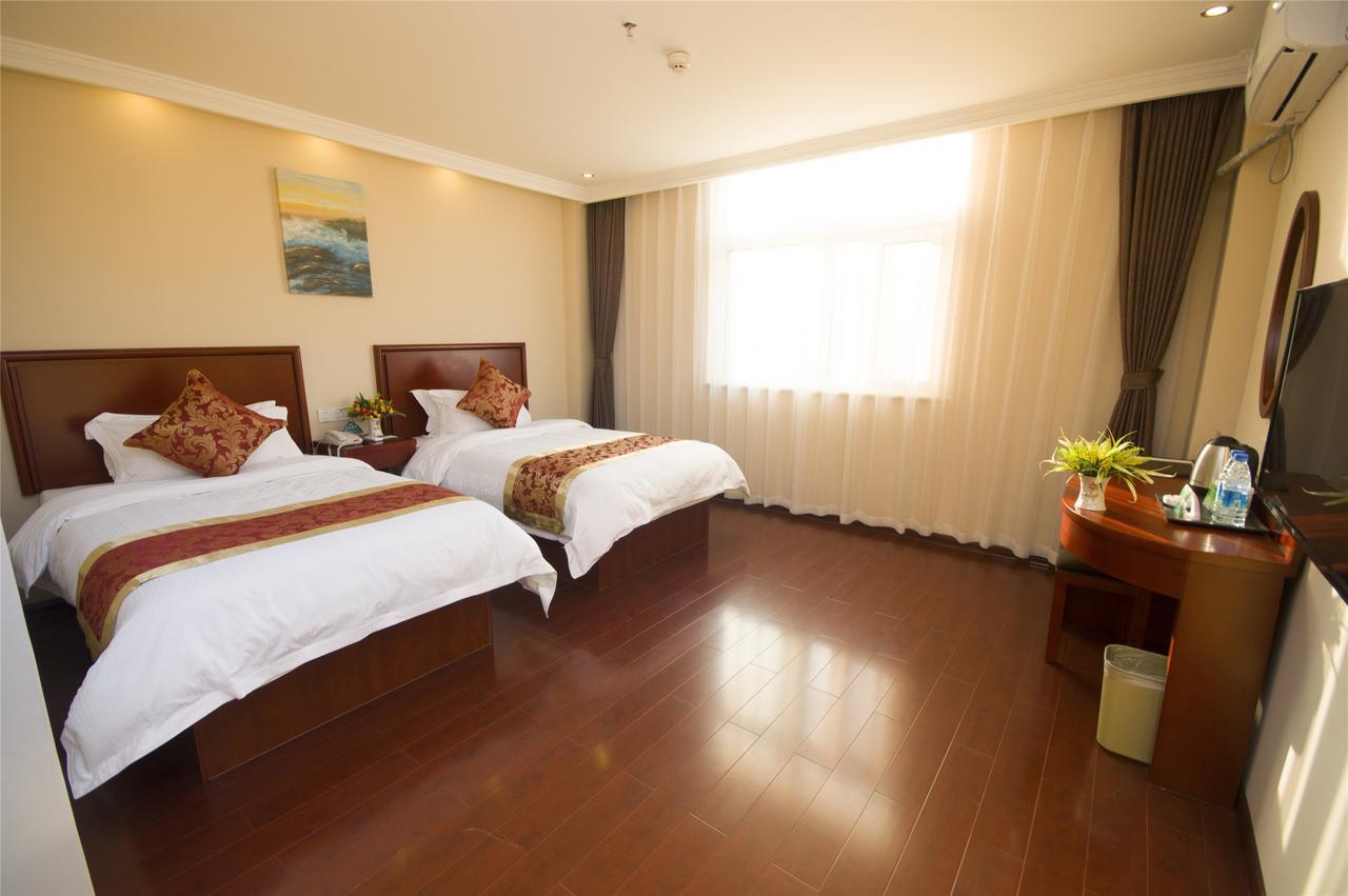 Greentree Alliance Yichang East Yichang Station Hotel Экстерьер фото